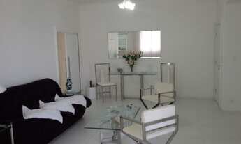 Imagem 2: No calçadão de Pitangueiras - Totalmente reformado - 02 vagas de garagem