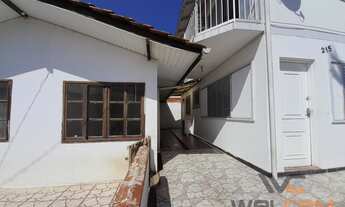 Imagem 5: Sobrado de 120m² no Centro de Penha com 3 dormitórios e 2 suítes por R$ 600.000 - Venda e