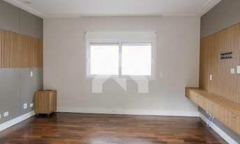 Imagem: Casa de Condomínio em Tamboré - Santana