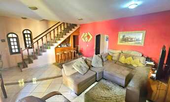 Imagem: Casa com 4 dormitórios à venda, 300 m²