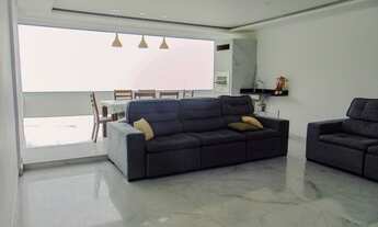 Imagem 3: Pitangueiras - Frente total para o mar - Totalmente reformado - Garagem em parqueamento