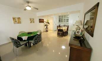 Imagem 2: APARTAMENTO AMPLO COM 3DORMITÓRIOS, 1 SUÍTE, PEQUENA VISTA PARA O MAR, 1 VAGA PARA AUTO