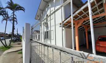 Imagem 3: Sobrado de 120m² no Centro de Penha com 3 dormitórios e 2 suítes por R$ 600.000 - Venda e