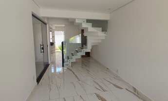 Imagem 5: Triplex 3 quartos sendo uma suíte com aquecimento solar no Bairro Nossa Senhora das Graças