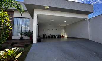 Imagem 4: Casa Alto Padrão com 3 quartos, suíte e piscina no Guarujá Mansões, Betim/MG