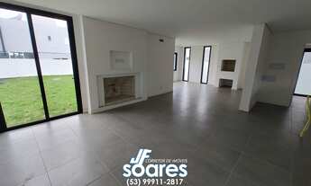 Imagem: Casa em condomínio no bairro Laranjal em