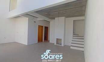 Imagem: Casa Sobrado no Laranjal, Pelotas/RS