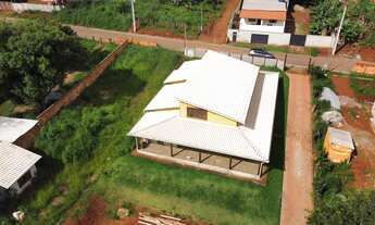 Imagem 5: Sítio 3 Quartos,Sendo 1 Suíte. Terreno de 1000m² com piscina! Itatiaiuçu/MG