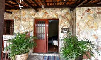 Imagem 3: Casa com 4 quartos, sendo 1 suíte no Centro de Igarapé/MG