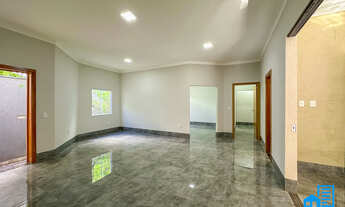 Imagem 4: Casa espaçosa com 4 suítes e quintal com piscina no Tarraf II, São José do Rio Preto, SP