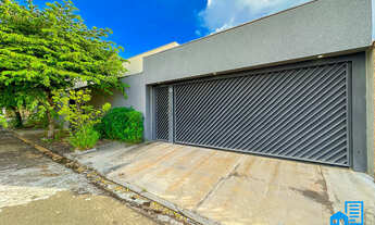 Imagem: Casa espaçosa com 4 suítes e quintal com