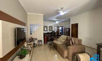 Imagem: Casa à venda no bairro Jardim Estrela