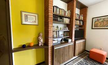 Imagem 5: Seu Refúgio em Meio à Cidade: 1.600 m2 de terreno - Casa à Venda no Bairro Itoupava Centra