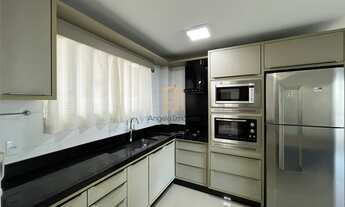 Imagem 4: Conforto e praticidade: Apartamento de 3 quartos com suíte e garagem coberta no bairro Gra