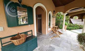 Imagem 4: Casa com 5 Suítes, Piscina e Espaço Gourmet – Pronta para Morar!