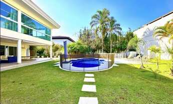 Imagem 2: Casa Mobiliada, 4 dormitórios na Avenida Ceci