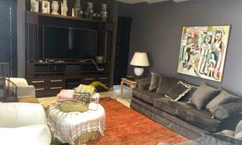 Imagem 2: Casa Alto Padrão para Venda em Residencial Morada dos Lagos Barueri-SP