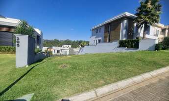 Imagem 6: Terreno em declive com vista