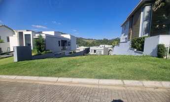 Imagem 4: Terreno em declive com vista