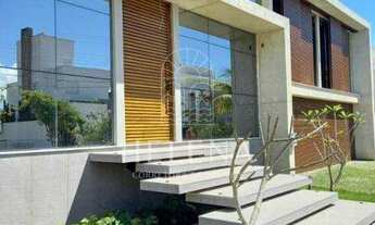 Imagem 3: Casa Alto Padrão em Jurerê próximo da praia