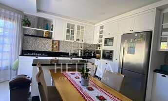 Imagem 2: Terreno com 2 Casas e Piscina nos Ingleses