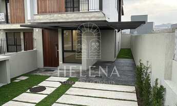 Imagem: Casa térrea alto padrão com escritura