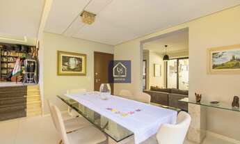 Imagem 7: Casa Alto Padrão em Condomínio Fechado com 3 suítes. São 550m² privativos por R$ 3.800.000