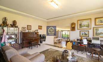 Imagem 5: Casa Alto Padrão em Condomínio Fechado com 3 suítes. São 550m² privativos por R$ 3.800.000