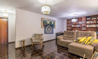 Imagem 2: Casa Térrea com 4 dormitórios (2 suítes) à venda. São 364 m² privativos por R$ 1.690.000 n