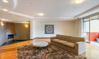 Imagem 3: Apartamento com 3 quartos (1 suíte) à venda. São 226,85 m² por R$ 1.690.000 no bairro Bate