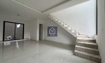 Imagem 3: Sobrado Triplex com 3 dormitórios (2 suite) à venda. São 115 m² por R$ 649.000 no bairro B