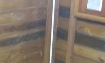 Imagem 4: Terreno com 4 Casas mistas, Madeira tratada e Alvenaria, com 2 quartos cada