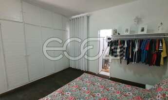 Imagem 6: Casa Padrão, 4 dormitórios na Rua Urquiza Leal