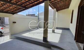 Imagem 2: Casa no Bugio Casa com 4 dormitórios