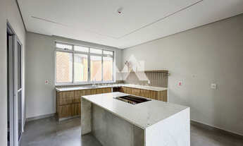 Imagem 2: Apartamento reformado de 3 quartos na Rua Grão Mogol