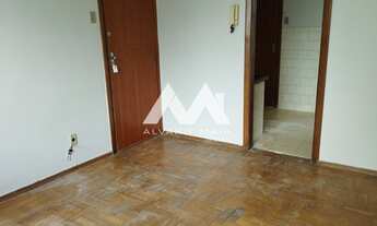 Imagem 2: Apartamento com 1 quarto e DCE no centro