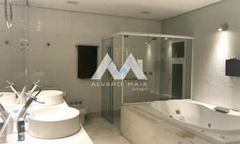 Imagem 4: Excelente casa com 4 quartos e ótima localização