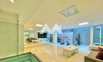 Imagem 7: Excelente casa com 4 quartos e ótima localização