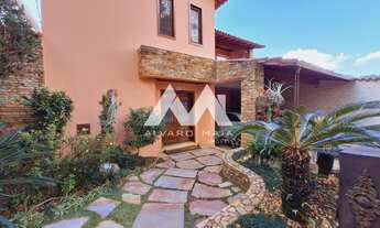 Imagem: Casa Alto Padrão - 4 quatros com Área