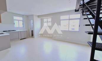 Imagem 3: Cobertura Duplex - Toda reformada - 3 Quartos sendo 1 Suíte - Armários e Cooktop - 118 m²