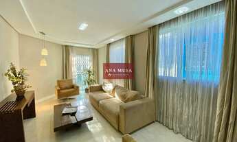 Imagem: Casa Sobreposta triplex à venda no bairro