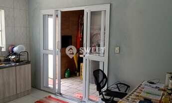 Imagem 6: Casa com Piscina com terreno inteiro