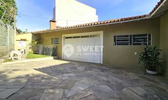Imagem 4: Casa de Alvenaria com Piscina