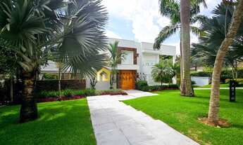 Imagem: Condomínio Fazenda da Grama - Casa Espetacular