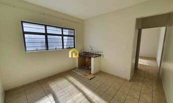 Imagem 2: Salão Comercial Espaçoso com Edícula Independente e Excelente Localização em Jardim Simus