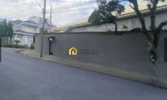 Imagem: Casa Térrea em bairro nobre na cidade de