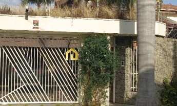 Imagem: Casa com 3 dormitórios, sendo uma suíte