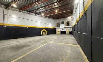 Imagem: Galpão comercial à venda na Rua Atanázio