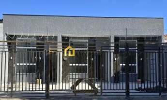 Imagem: Casa geminada localizada no bairro Vitoria