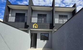 Imagem: Casa geminada localizada no bairro Central